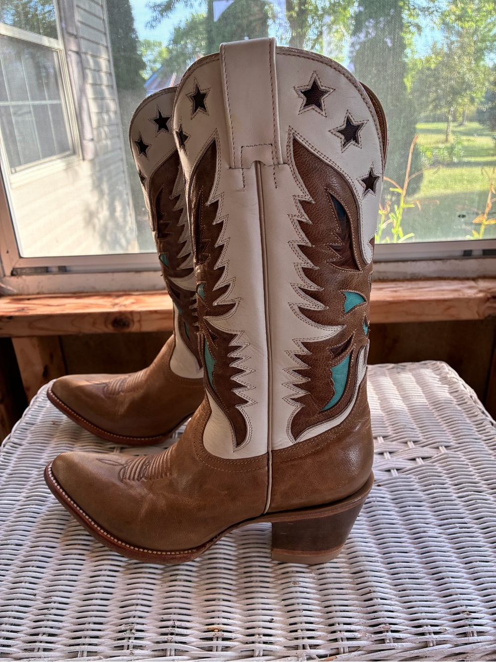 Ladies Idyllwind Viceroy Western Leather Cowgirl Boots in Brown, White & Teal